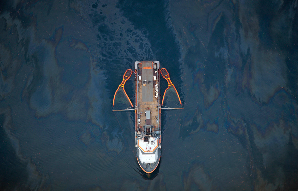 Фото нефтянное пятно, мексиканский залив, фото со спутника, ِfoto neftyanoe pyatno meksikanskii zaliv