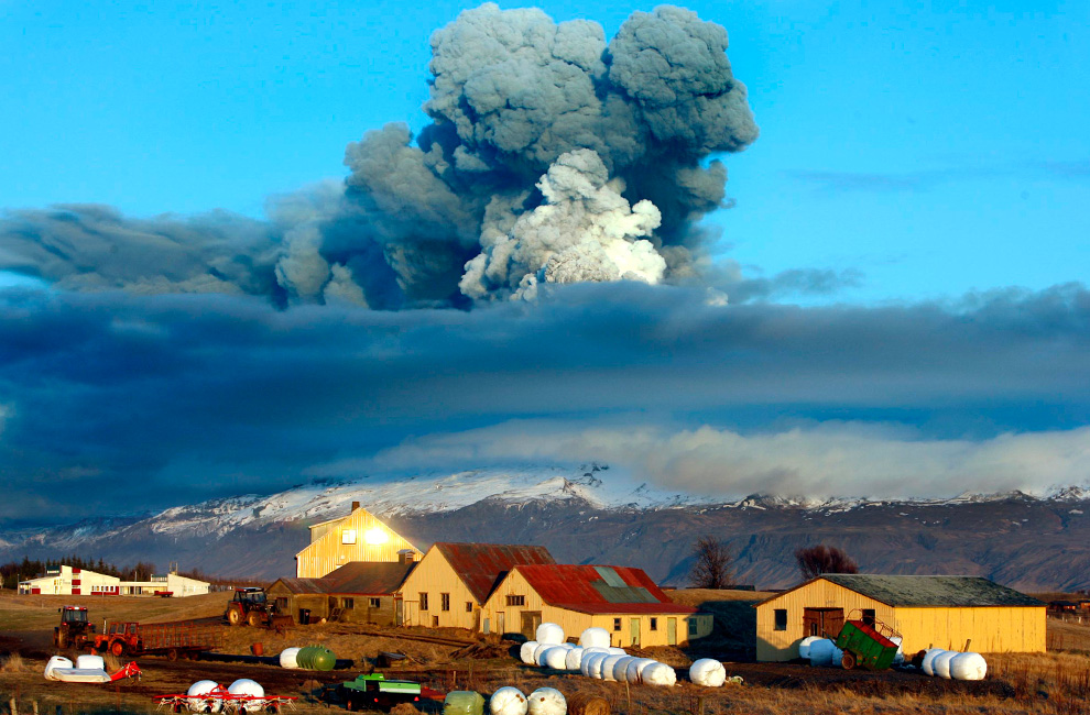 Вулкан в Исландии фото